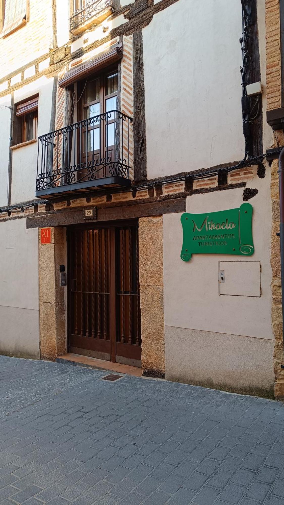 Mikaela Segunda-Planta Sin Ascensor Appartement El Burgo De Osma Buitenkant foto